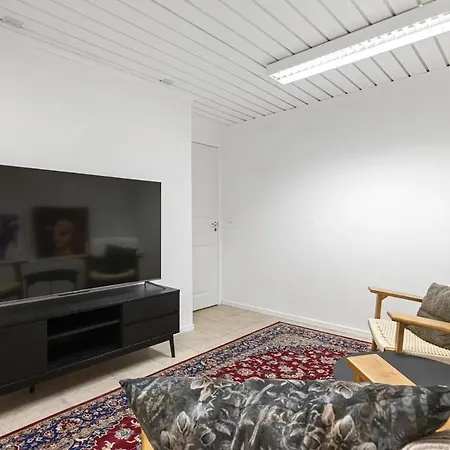 Central, Stylish House In סטוונגר